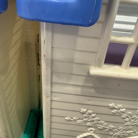 VINTAGE Fisher-Price Blue and Off White Cream Dollhouse Playhouse - Picture 4 of 10